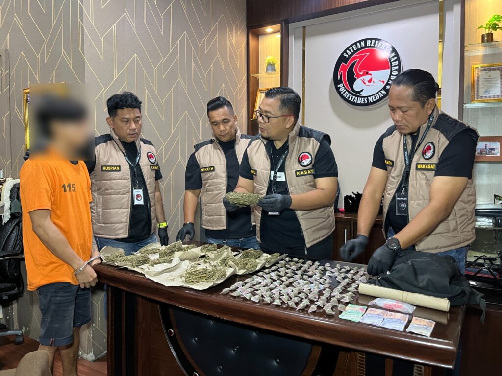 Tak Jera, Residivis Pencurian Jadi Bandar Narkoba Diringkus saat Pasok 141 Paket Ganja
