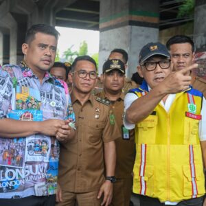 Bobby Nasution Tinjau Titik Banjir Jalan Letda Sujono, Penanganan Langsung Dipercepat