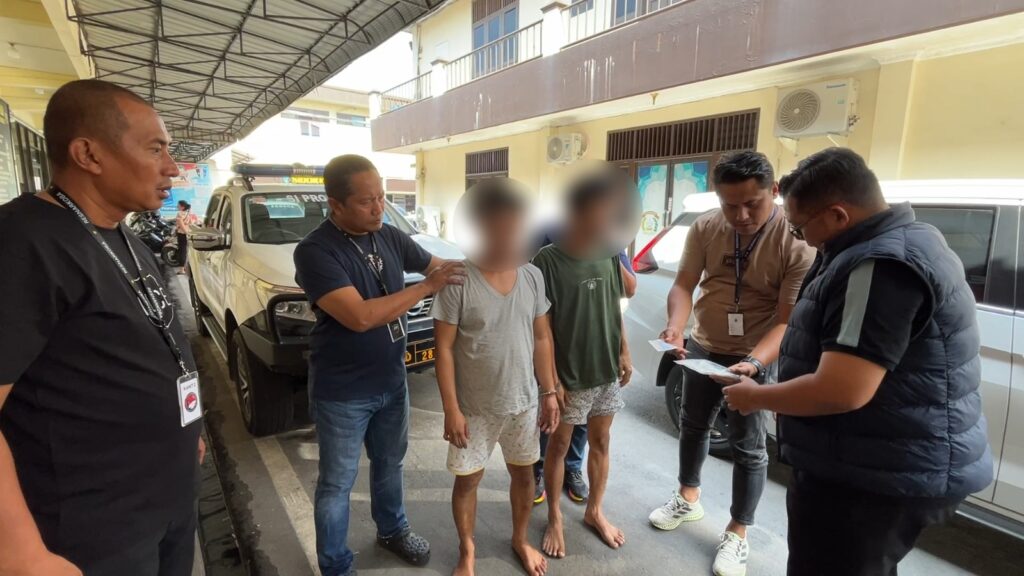 Satnarkoba Polrestabes Medan Ringkus 2 “Spiderman” Lompati 10 Rumah