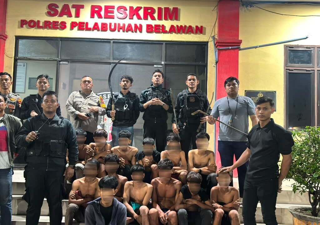 Polisi Tangkap 13 Pemuda Geng Motor dan Tawuran di Belawan, Sita 4 Sajam dan Ketapel