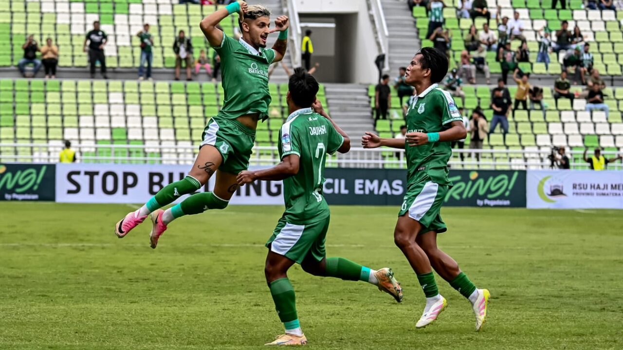 PSMS Medan Pesta Gol, Gulung Persiku 6-0
