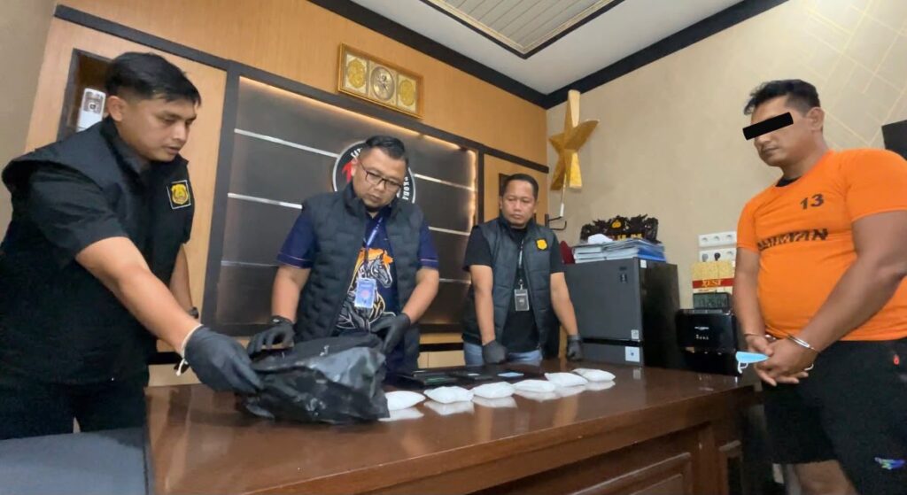 Penumpang Bus Travel Ditangkap Bawa Sabu 480 Gram, Mau Dikirim ke Aceh