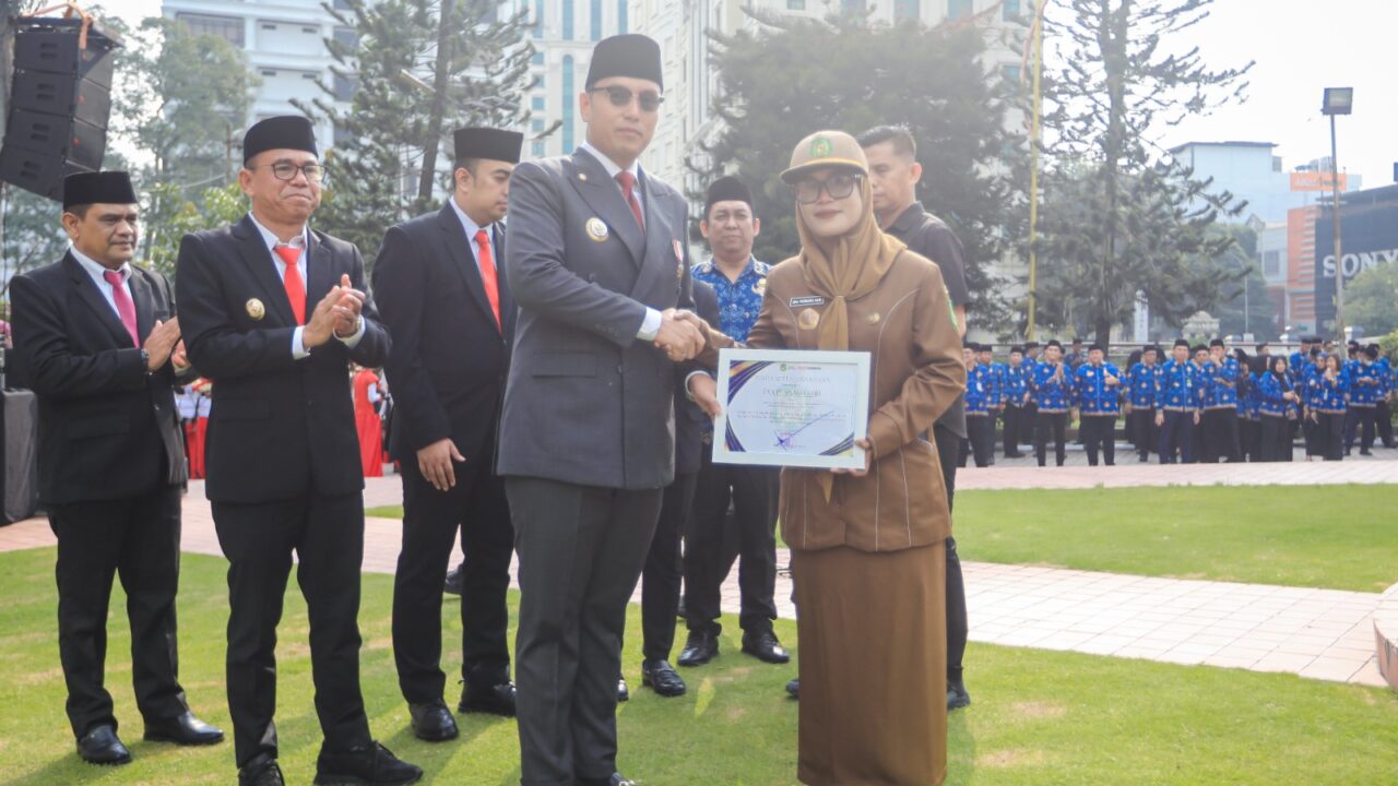 Apresiasi Kepling Harjosari II, Rico Waas: Pengabdian Harus Dirasakan Masyarakat