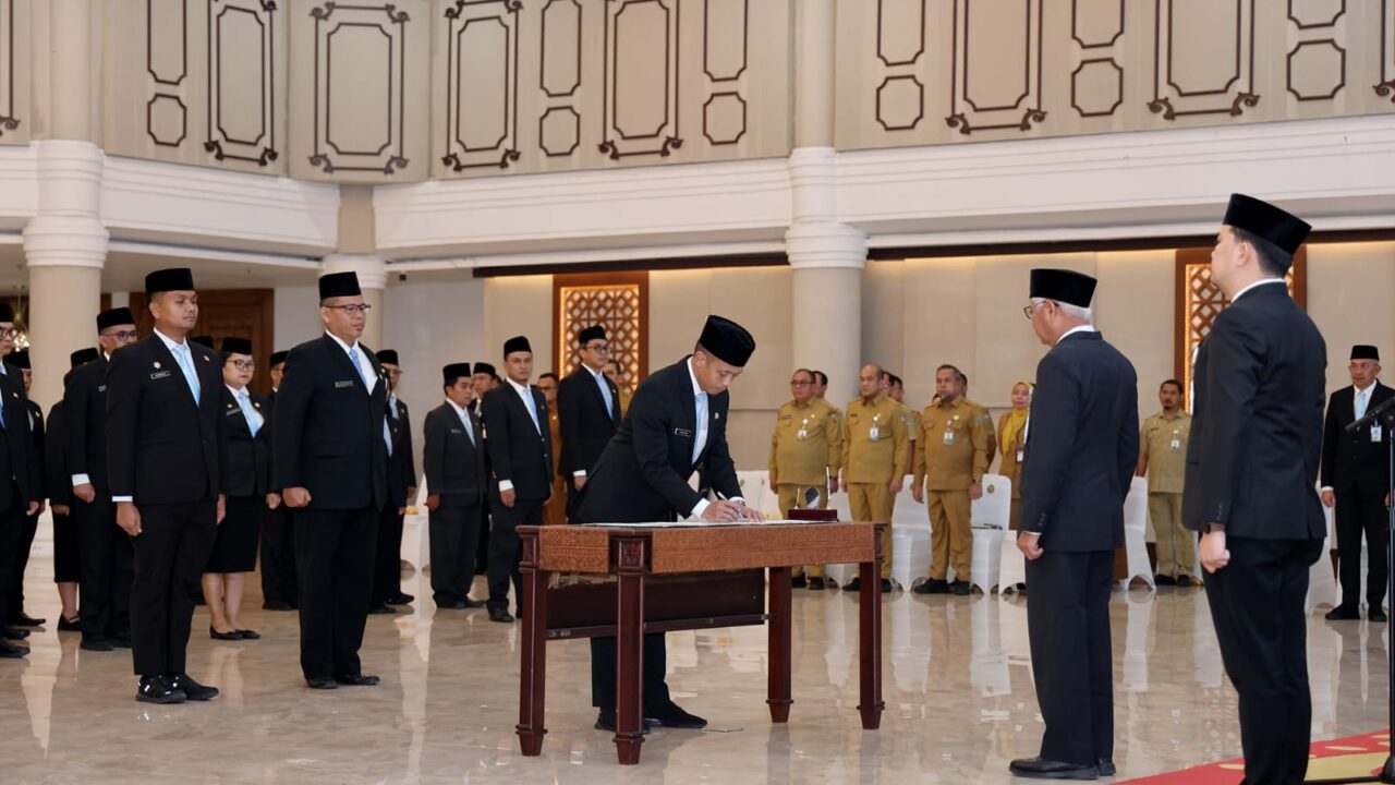 Lantik 188 Pejabat, Wagub Sumut Tekankan Kolaborasi dan Sinergi dalam Bekerja
