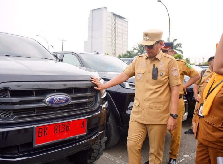 Rico Waas Temukan 385 Kendaraan Dinas Tak Bayar Pajak hingga Tak Berpelat