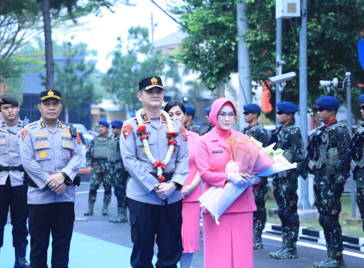 Disambut di Mapolda Sumut, Irjen Pol Sonny Irawan Langsung Pimpin Apel