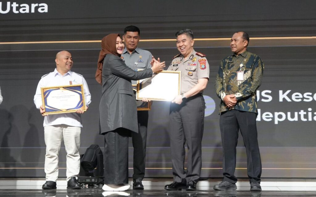 Kapolda Sumut Raih Penghargaan Achievement Person, Predikat Informatif di KI Award 2026