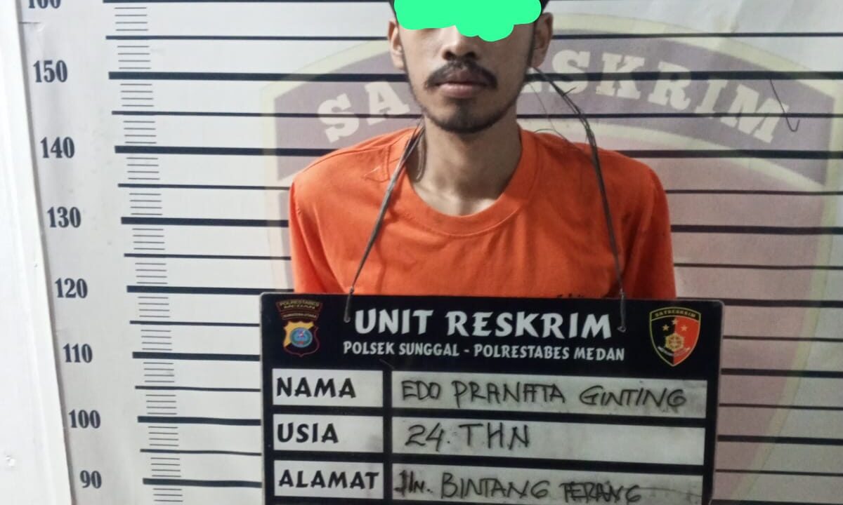 Pria ini Apes Tertangkap Tangan Maling Sawit Kebun PTPN IV, Temannya Kabur