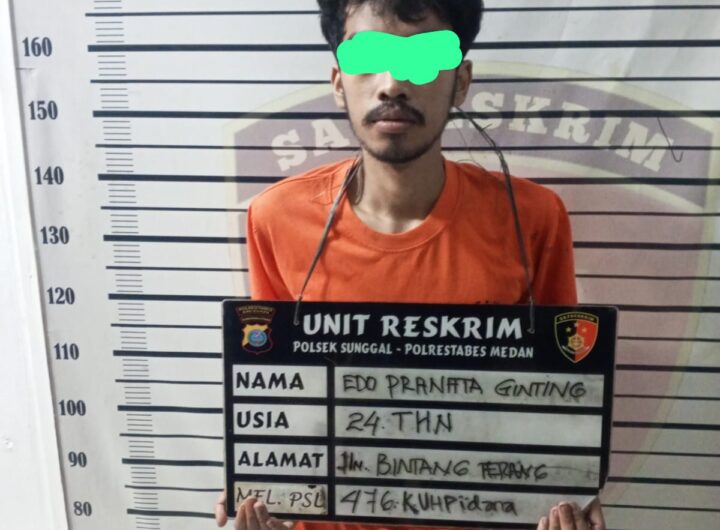 Pria ini Apes Tertangkap Tangan Maling Sawit Kebun PTPN IV, Temannya Kabur