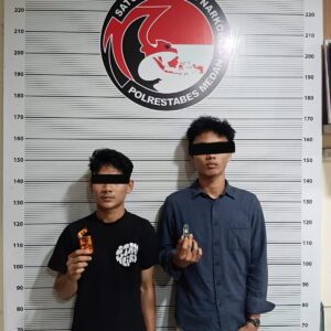 Dua Sahabat Ini Kompak Ditangkap karena Edarkan Pod Getar dan Ekstasi