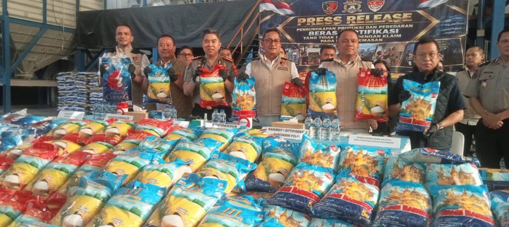 Satgas Pangan Polri dan Polda Sumut Temukan Beras Fortifikasi di Pabrik Tembung